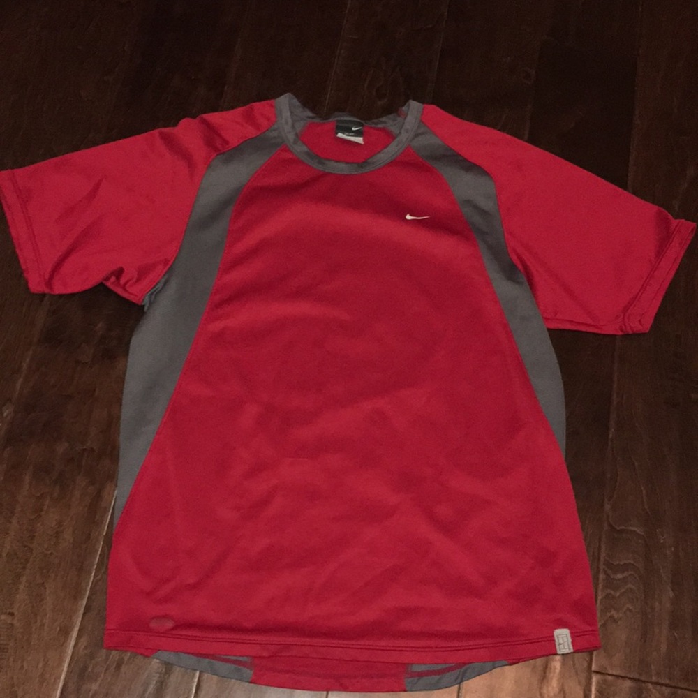 Dri-fit Nike athletic short sleeve tee